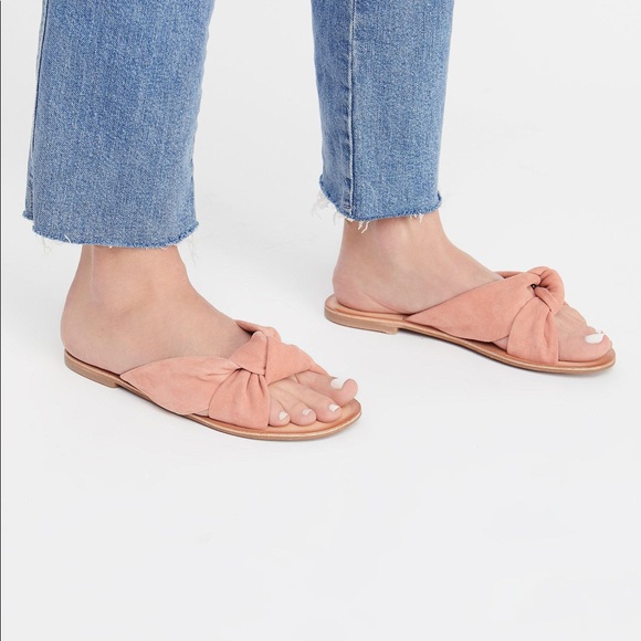 *SOLD* Jeffery Campbell Sadie Slip-on blush - Picture 2 of 5